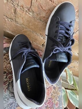 GEOX Men's Navy Leather Casual Sneakers